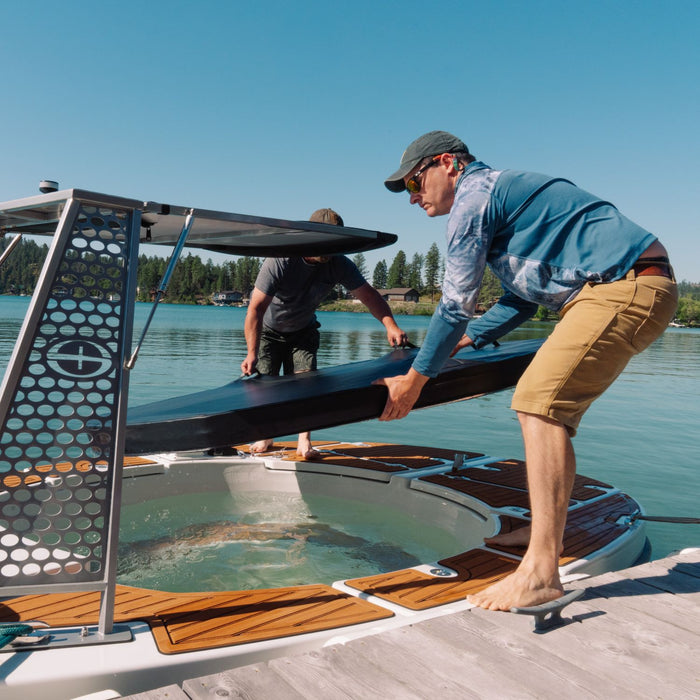 Spacruzzi | The Hot Tub Boat